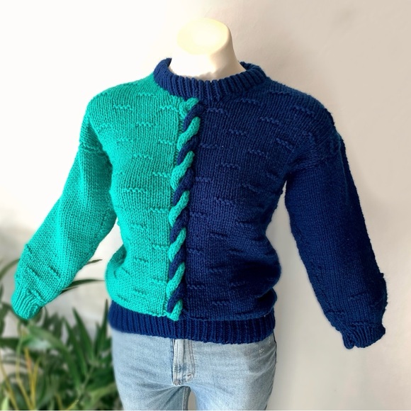 v i n t a g e :: Unique Textured Aqua Cable Knit Sweater - Picture 5 of 10